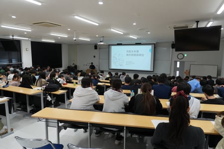 R8_kaigaikenshusetumeikai